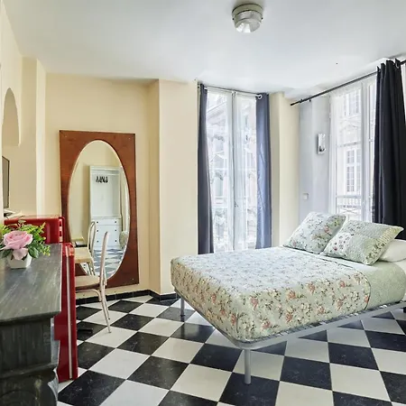 Le Petit Borda 3* Paris